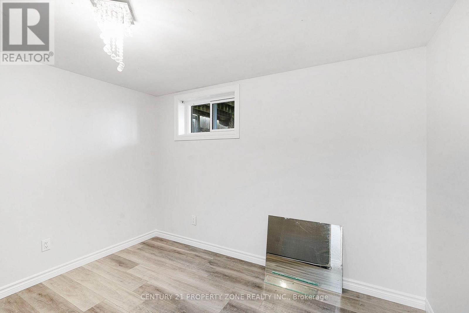 137 Nickolas Crescent, Cambridge, ON - Indoor Photo Showing Other Room