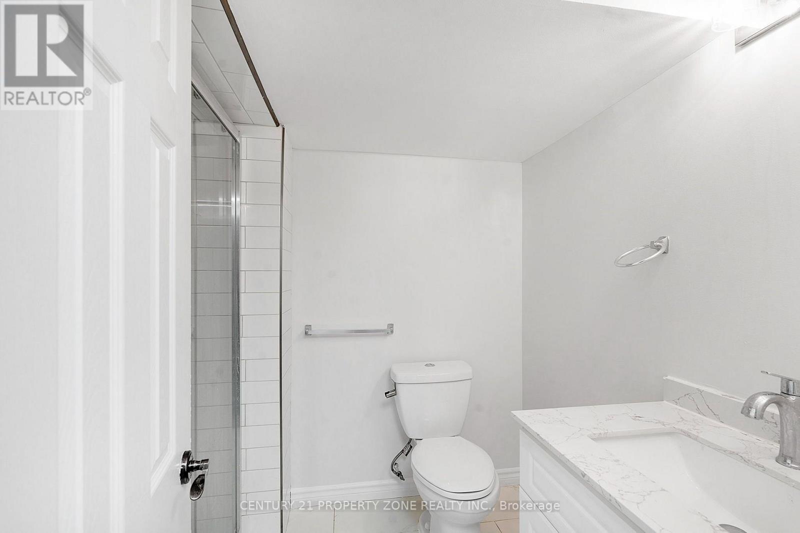 137 Nickolas Crescent, Cambridge, ON - Indoor Photo Showing Bathroom