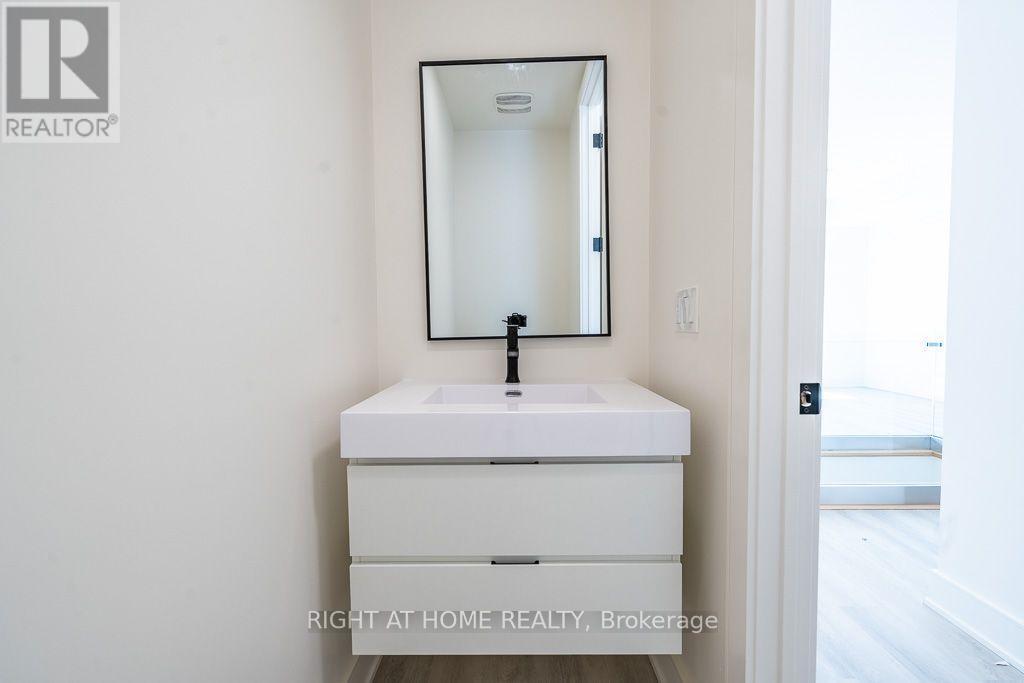 161 Everett Common, St. Catharines, ON - Indoor Photo Showing Bathroom