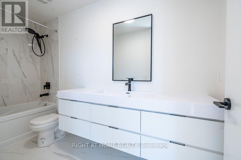 161 Everett Common, St. Catharines, ON - Indoor Photo Showing Bathroom