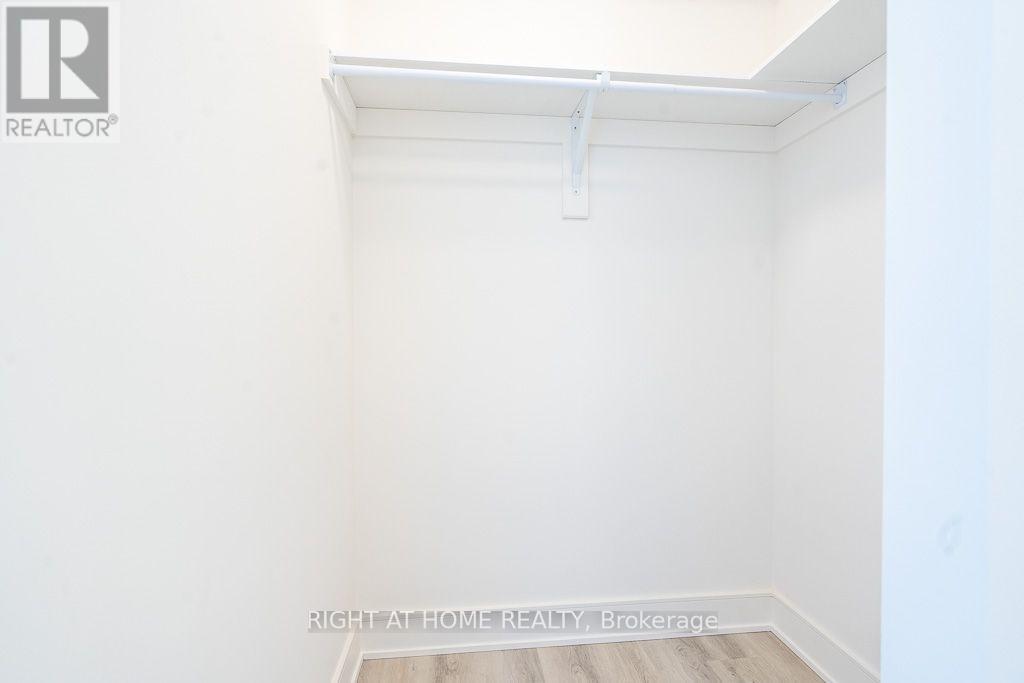 161 Everett Common, St. Catharines, ON - Indoor