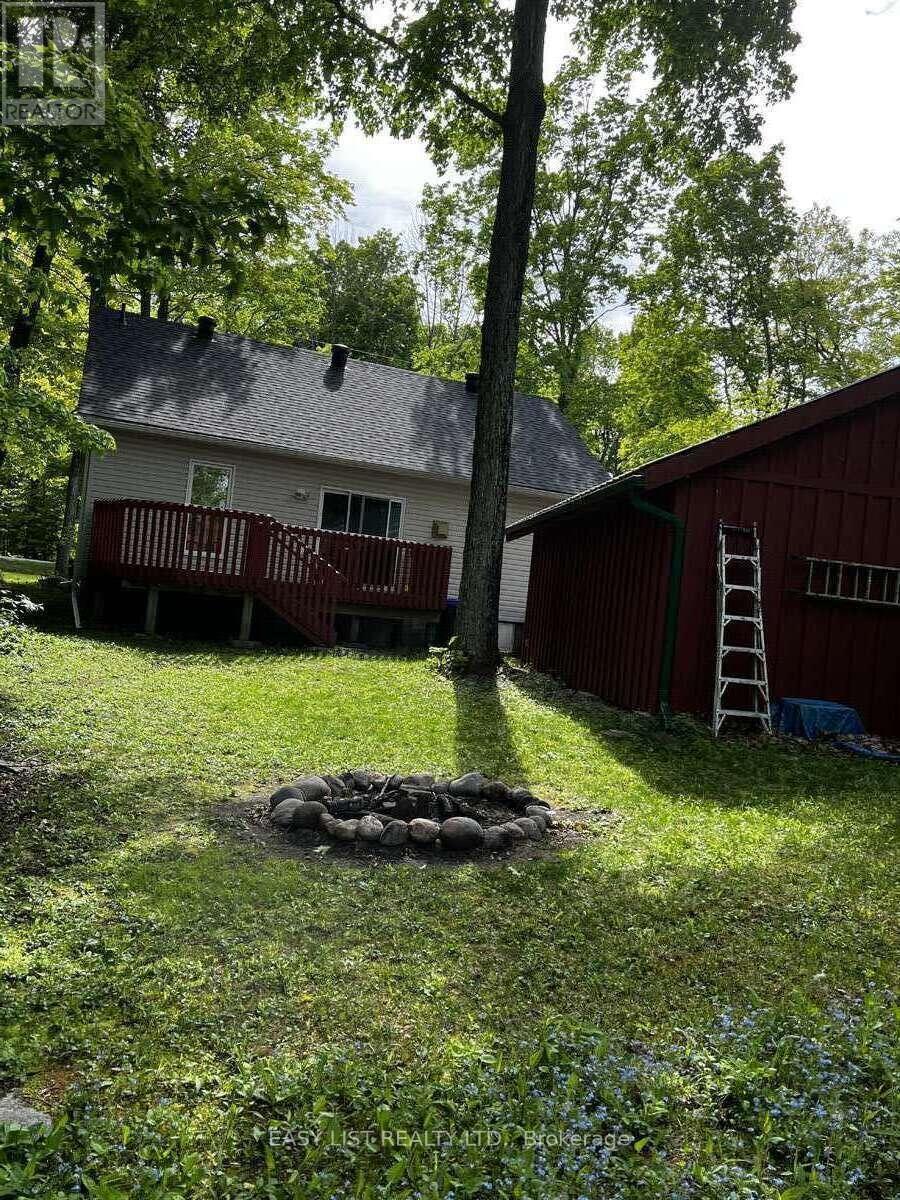 2135 Champlain Road, Tiny, ON - Outdoor