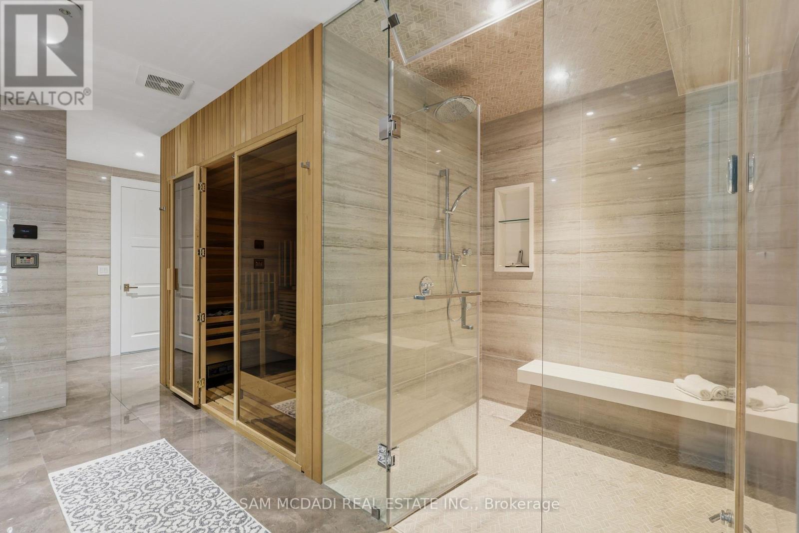 1342 Nocturne Court, Mississauga, ON - Indoor Photo Showing Bathroom