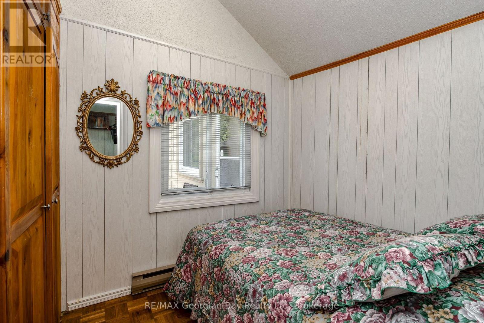 Bedroom 2 - 3 Brookside Drive, Tiny, ON - Indoor Photo Showing Bedroom