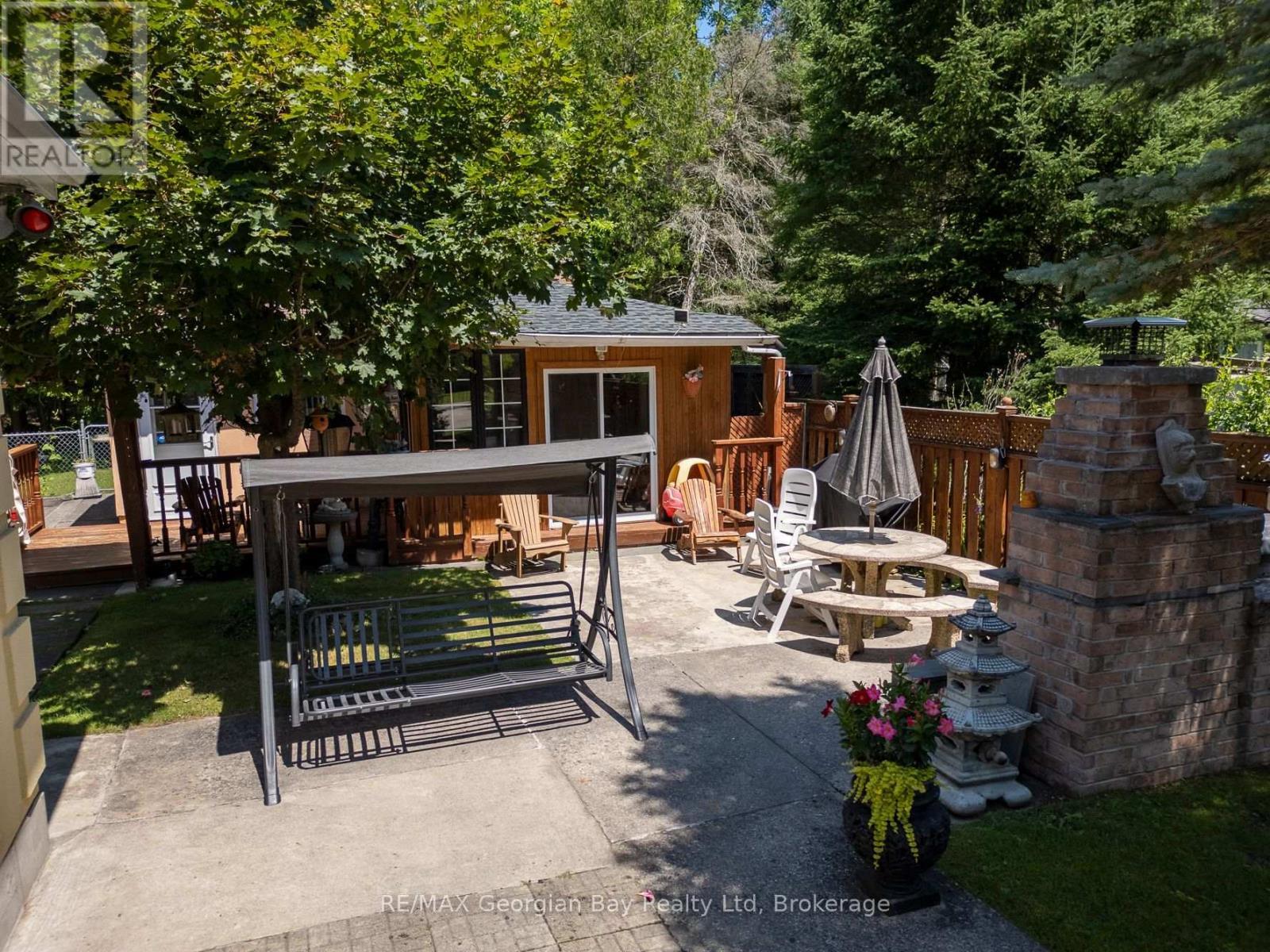 Summer Dining Rm / Bunkie - 3 Brookside Drive, Tiny, ON - Outdoor
