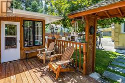 Deck -