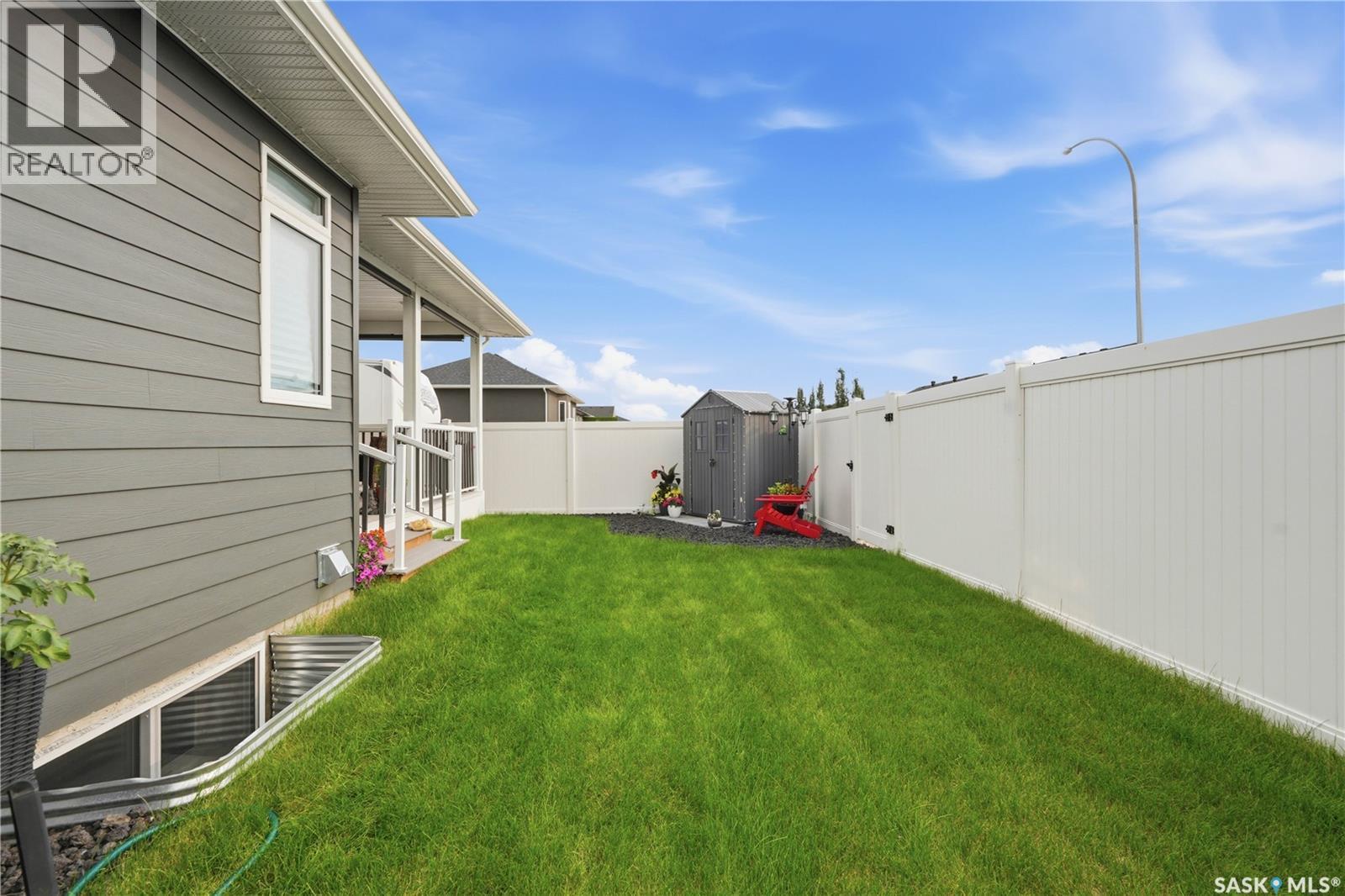 701 Casper Crescent, Warman, SK - Outdoor With Exterior