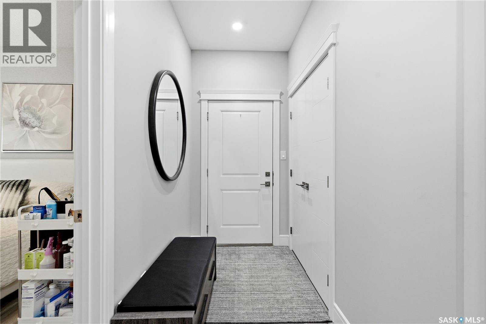 701 Casper Crescent, Warman, SK - Indoor Photo Showing Other Room