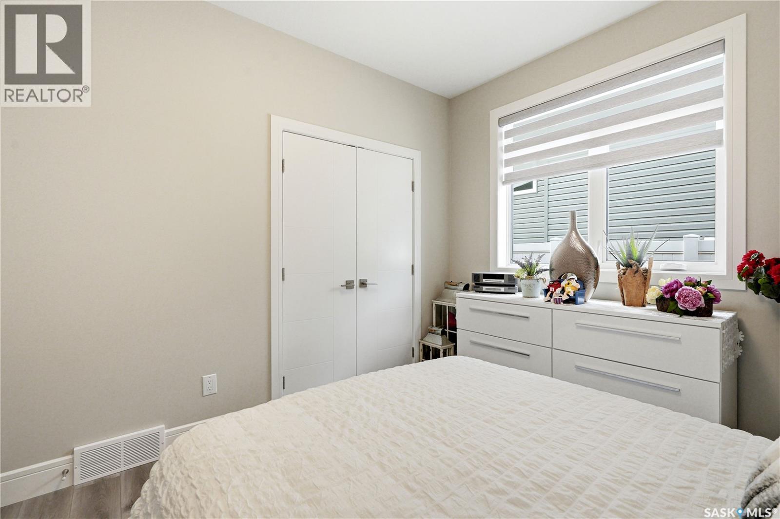 701 Casper Crescent, Warman, SK - Indoor Photo Showing Bedroom