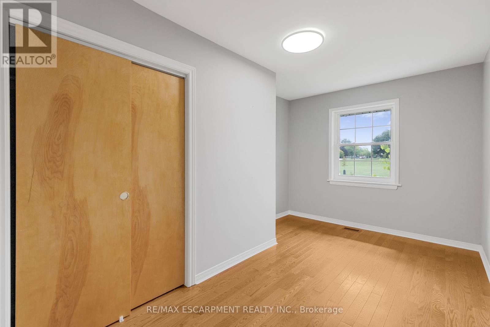 Main - 71 Organ Crescent, Hamilton, ON - Indoor Photo Showing Other Room