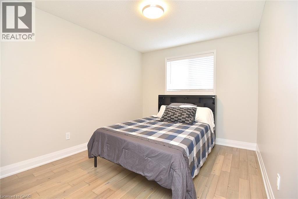 2nd Bedroom - 519 Southridge Drive, Hamilton, ON - Indoor Photo Showing Bedroom