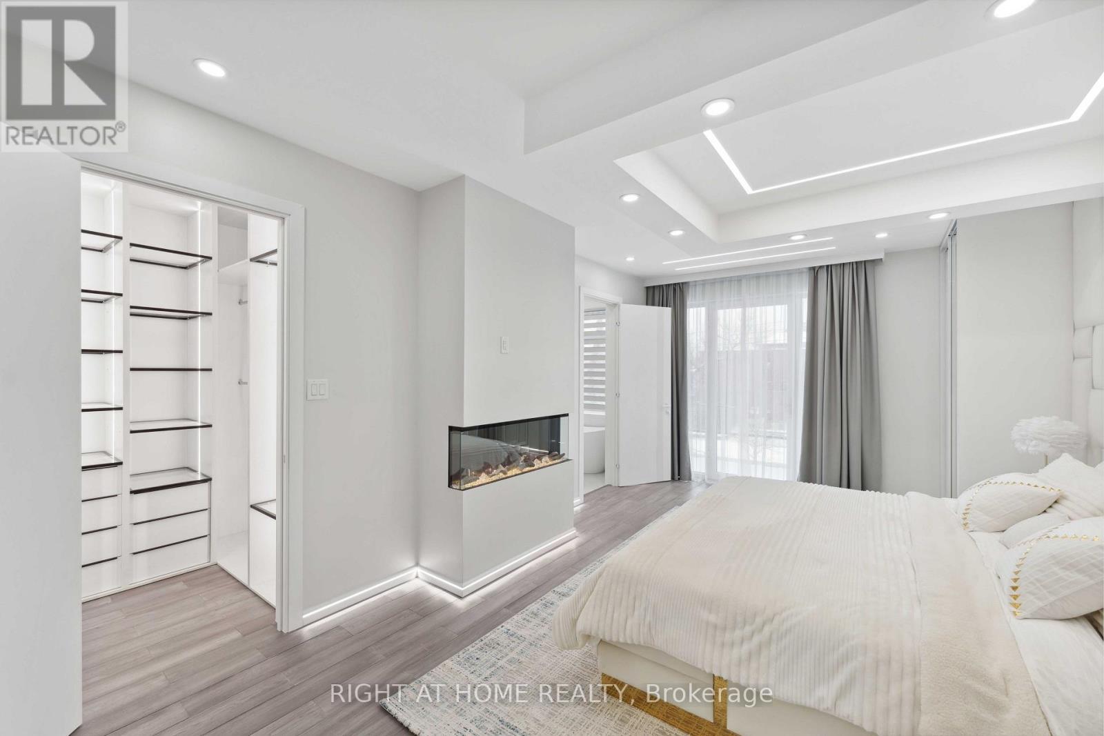 Primary Master Bedroom - 256 Northwestern Avenue, Ottawa, ON - Indoor Photo Showing Bedroom