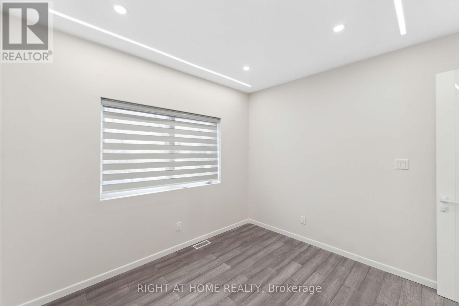 Fourth Bedroom - 256 Northwestern Avenue, Ottawa, ON - Indoor Photo Showing Other Room