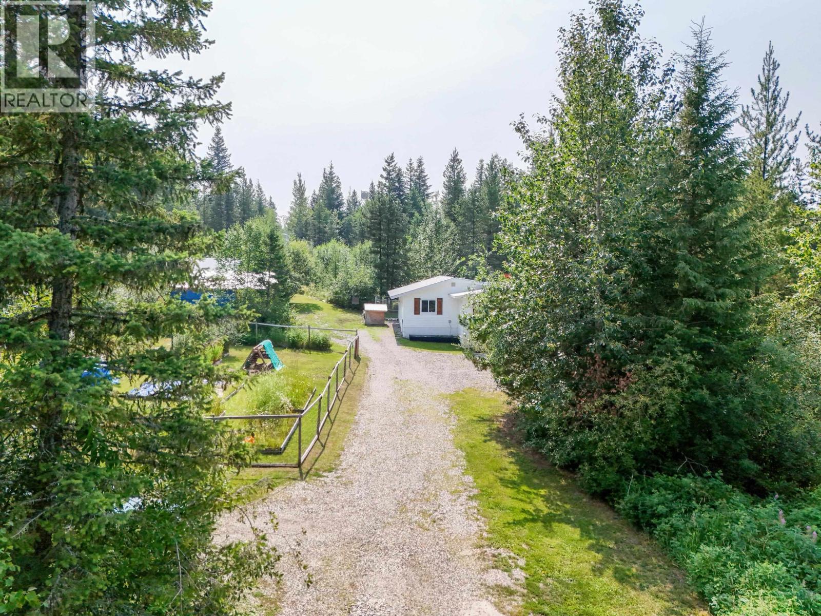 3861 Hillcrest Road, Quesnel, BC - Outdoor
