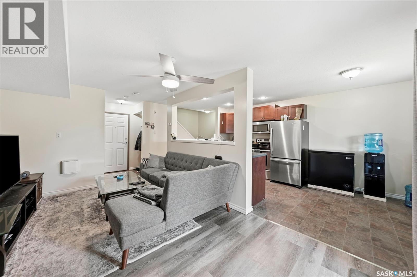 210 515 28Th Street E, Prince Albert, SK - Indoor