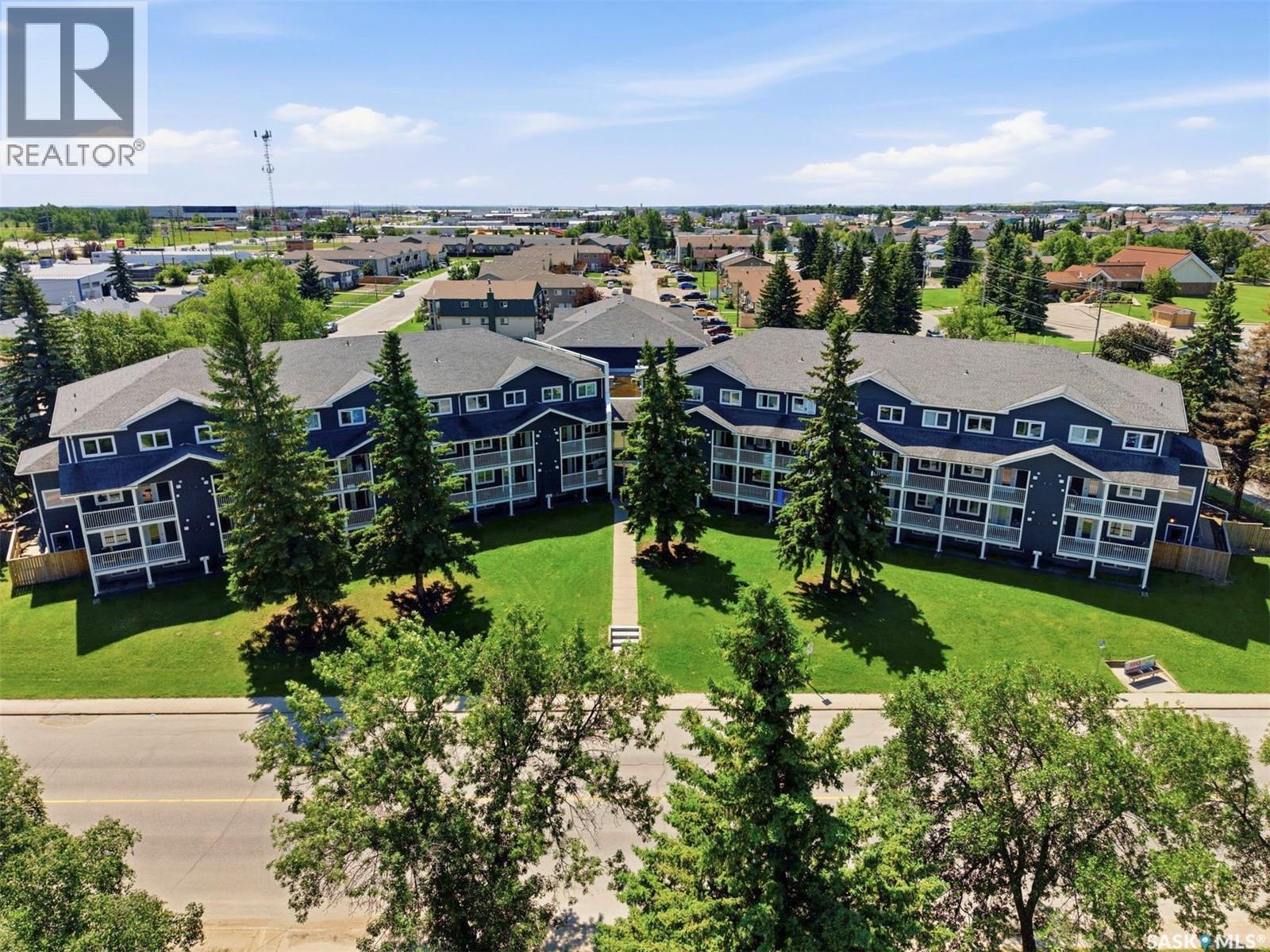 210 515 28Th Street E, Prince Albert, SK - Outdoor With View
