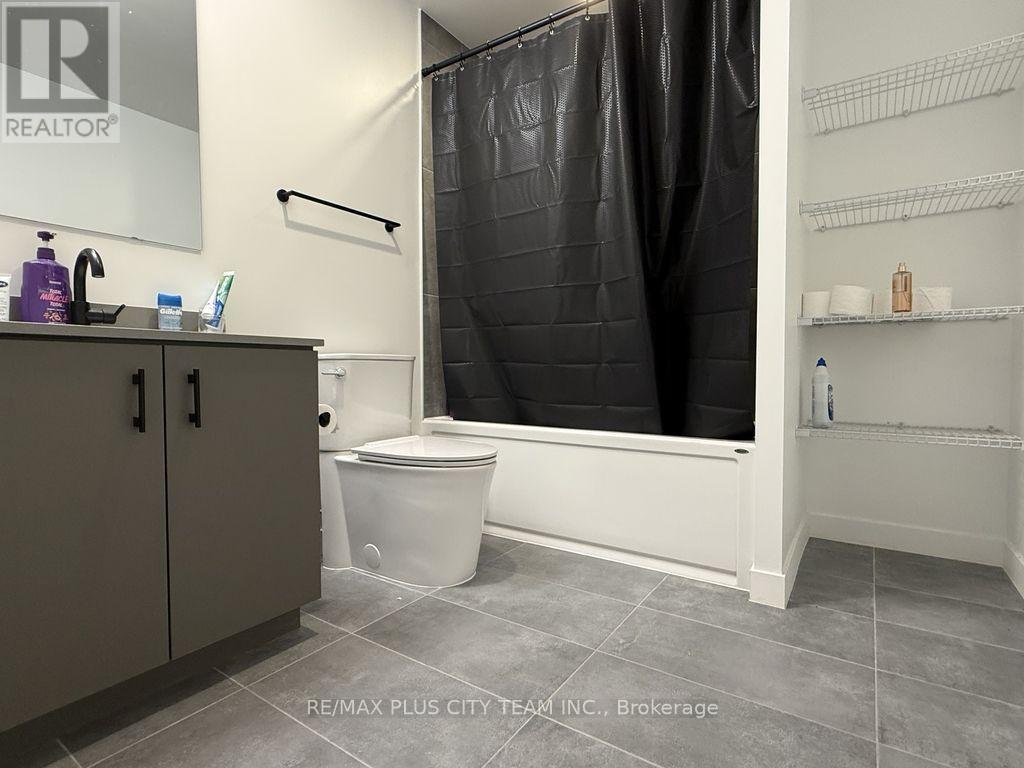 C706 - 4878 Powers Common, Burlington, ON - Indoor Photo Showing Bathroom