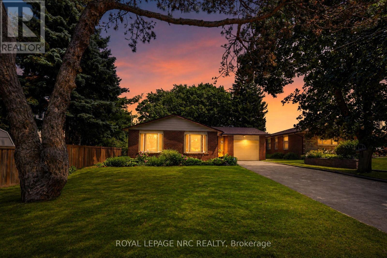 3 Orchard Parkway, Grimsby, ON - Outdoor