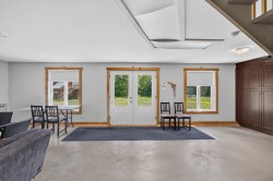 Family Room - 