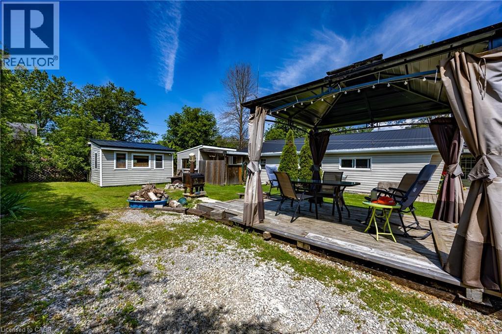 11 Barbara Drive, Nanticoke, ON - Outdoor With Exterior