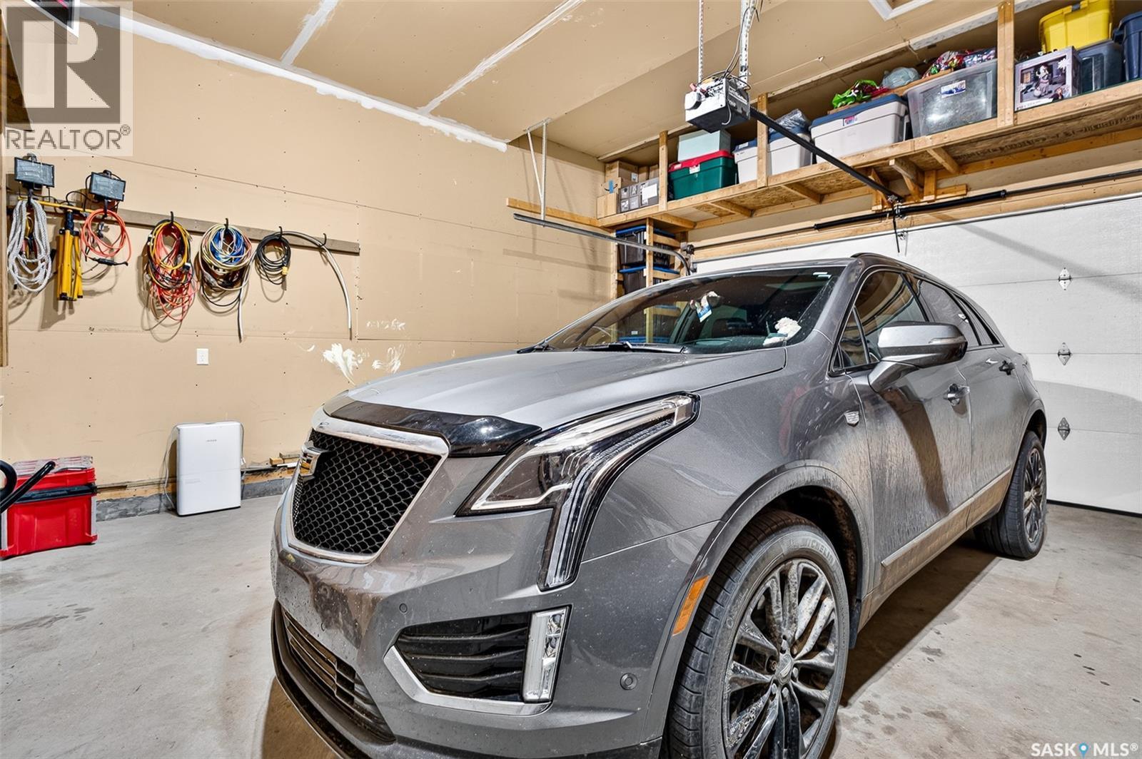 69 Goldenglow Drive, Moose Jaw, SK - Indoor Photo Showing Garage