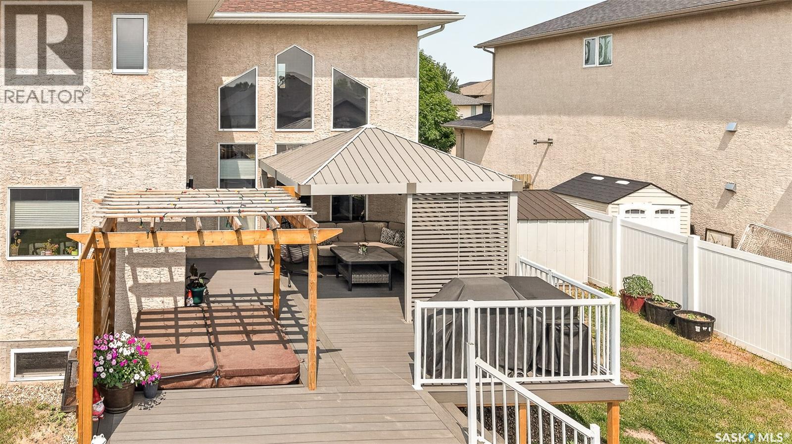 69 Goldenglow Drive, Moose Jaw, SK - Outdoor With Exterior