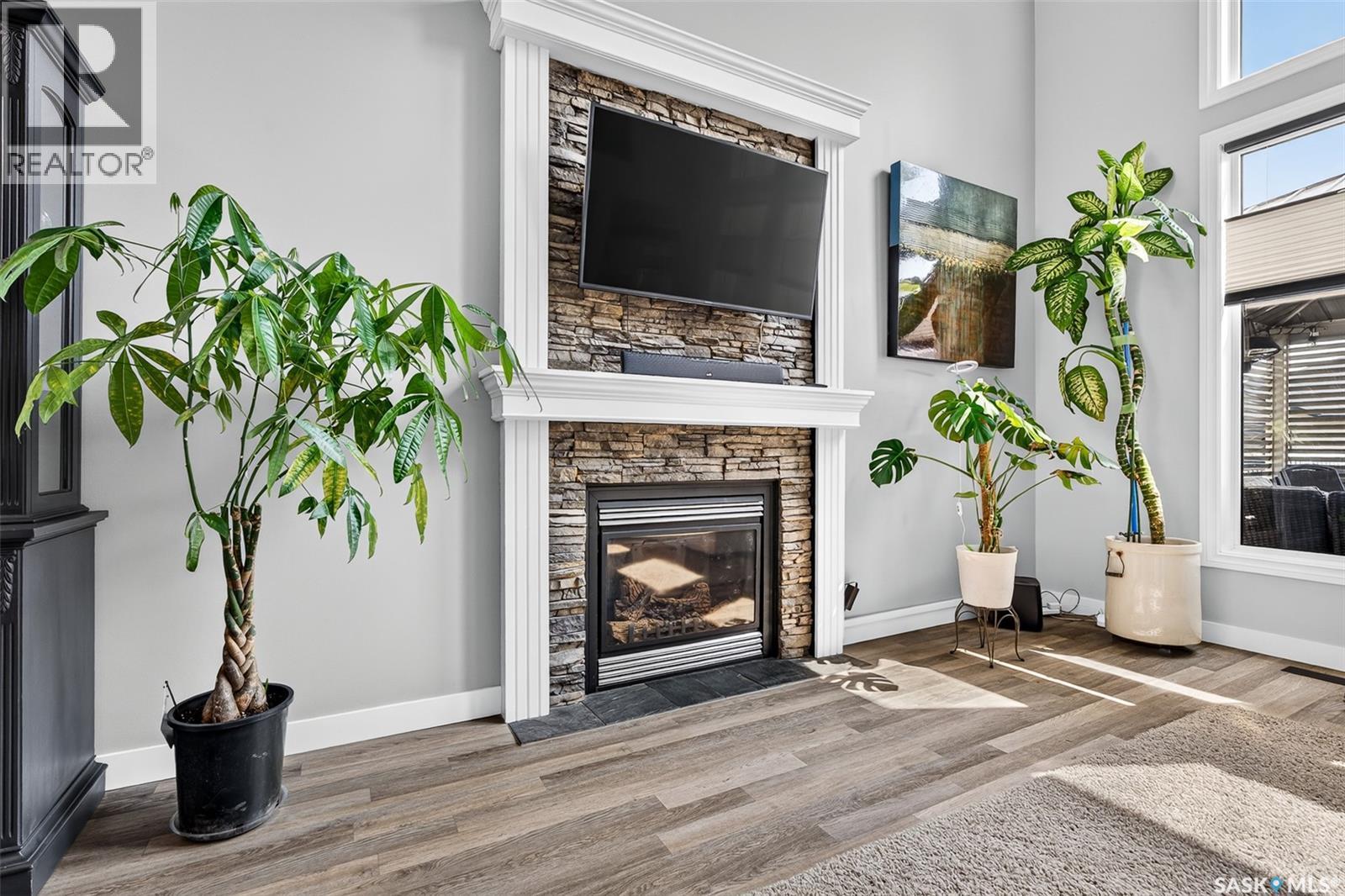 69 Goldenglow Drive, Moose Jaw, SK - Indoor With Fireplace