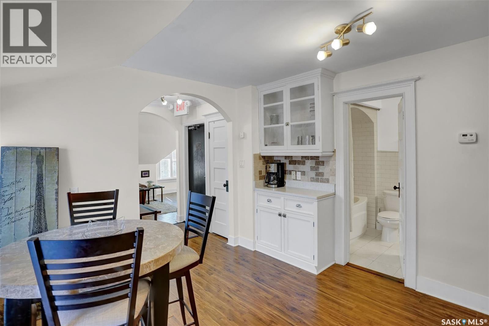 2216 Lorne Street, Regina, SK - Indoor Photo Showing Dining Room