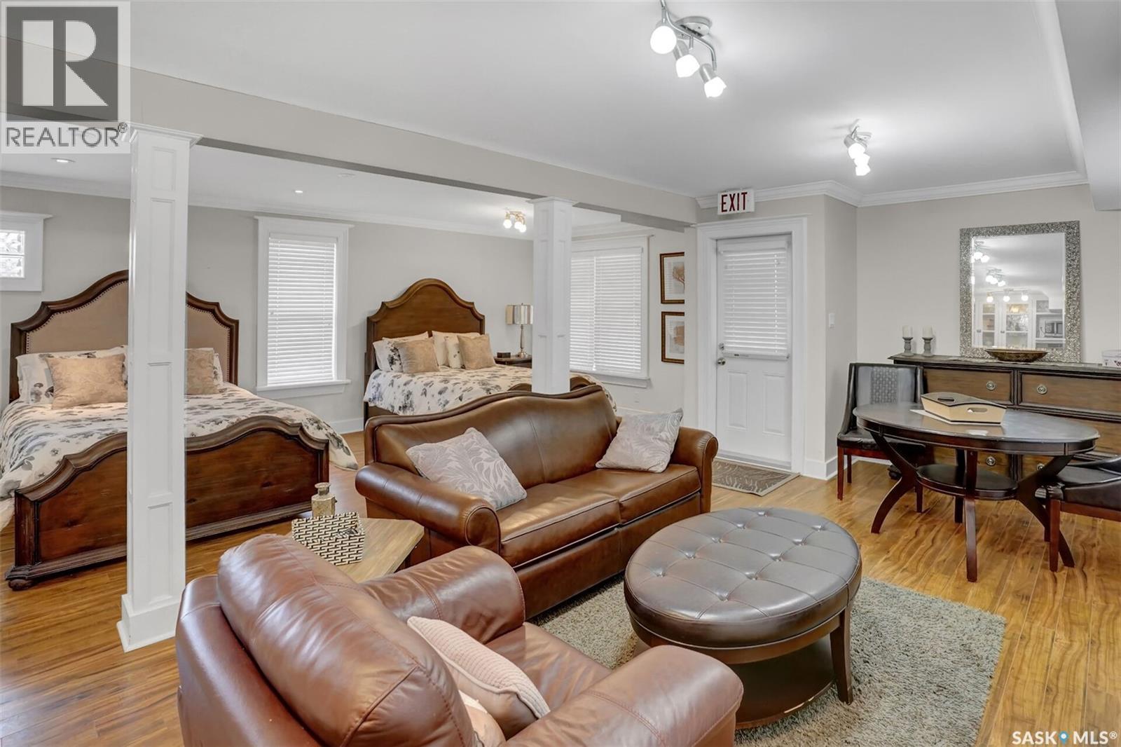 2216 Lorne Street, Regina, SK - Indoor Photo Showing Other Room