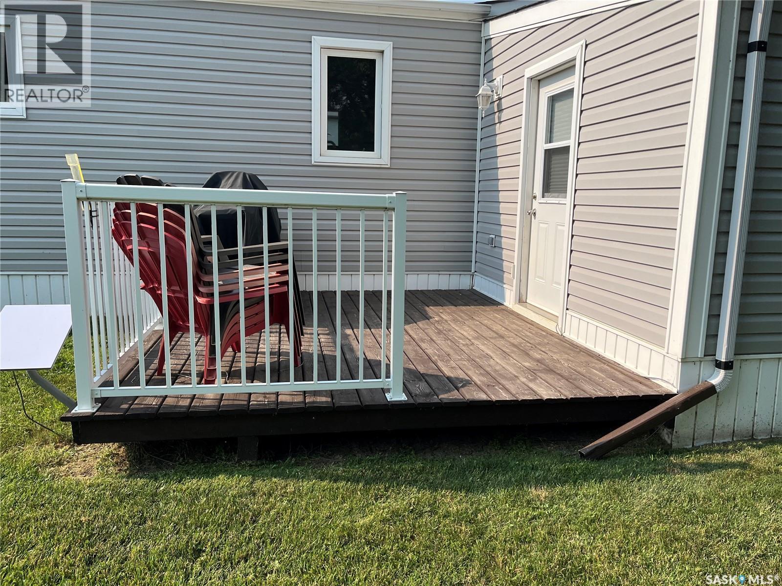 6 A Avenue, Willow Bunch, SK