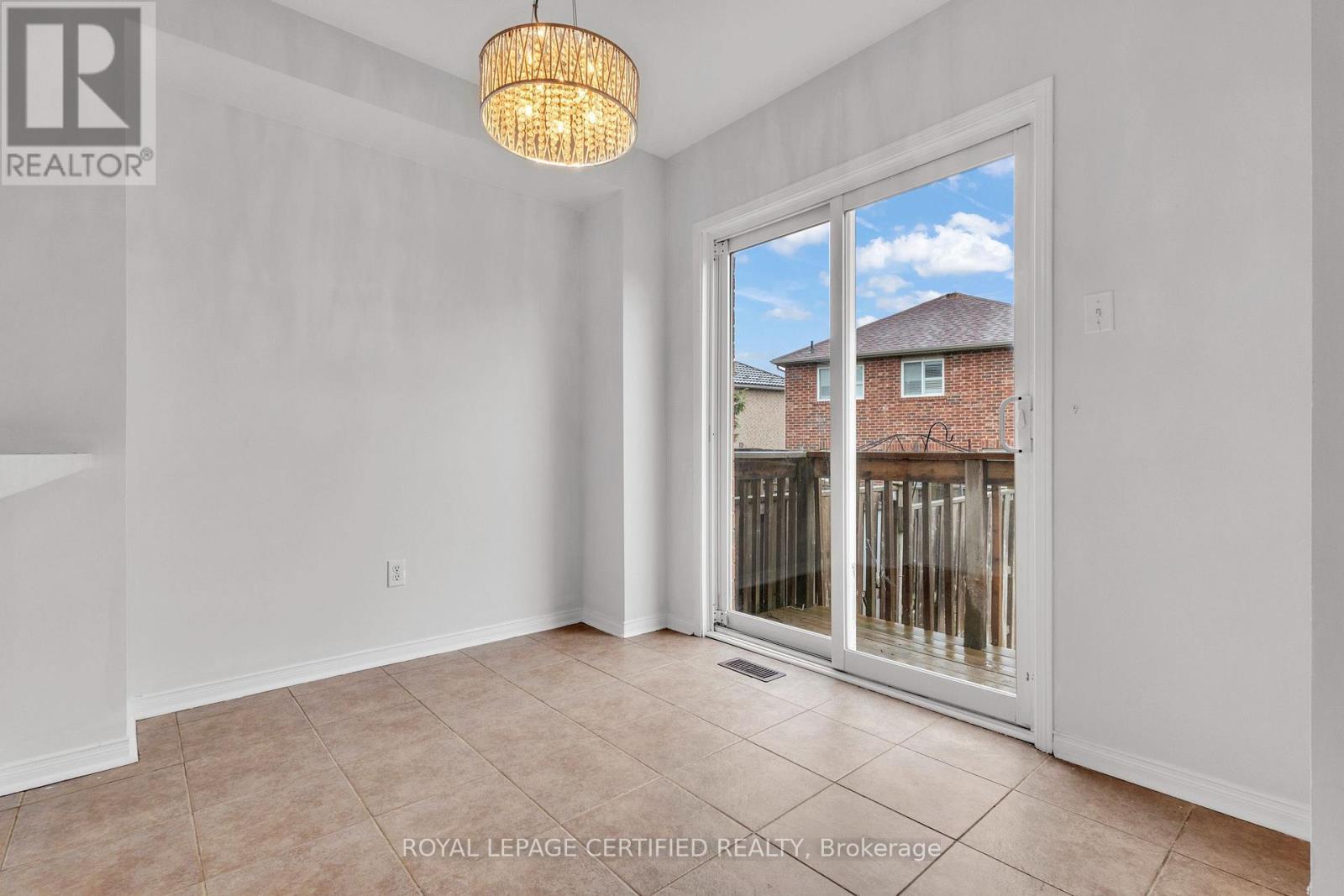 114 Botavia Downs Drive, Brampton, ON - Indoor Photo Showing Other Room