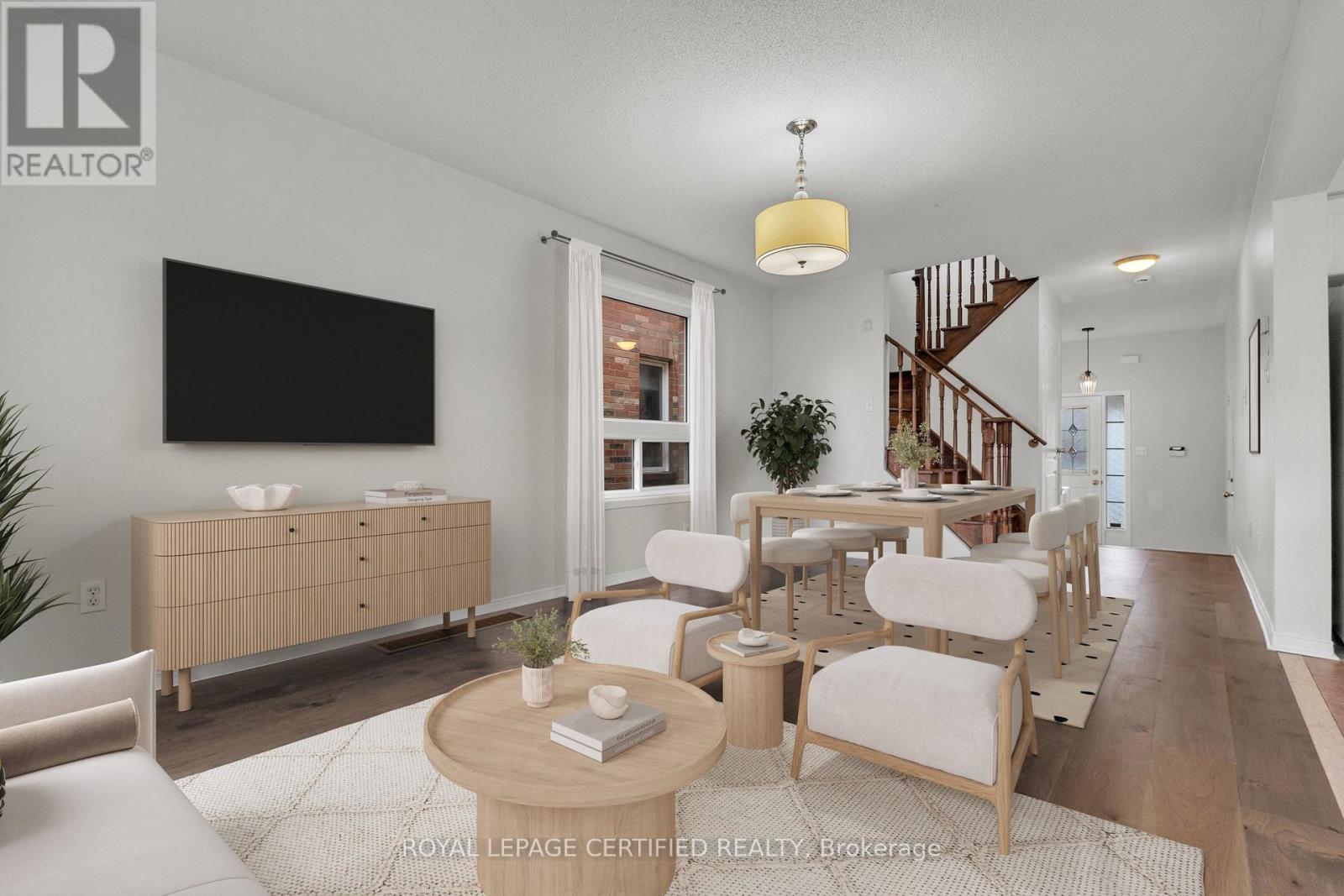 114 Botavia Downs Drive, Brampton, ON - Indoor Photo Showing Living Room