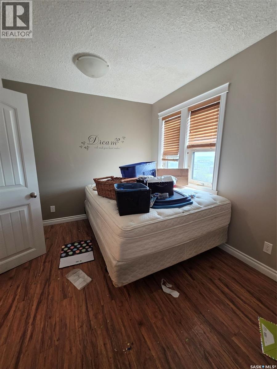 Eidem Estate, Saskatchewan Landing Rm No.167, SK - Indoor Photo Showing Bedroom