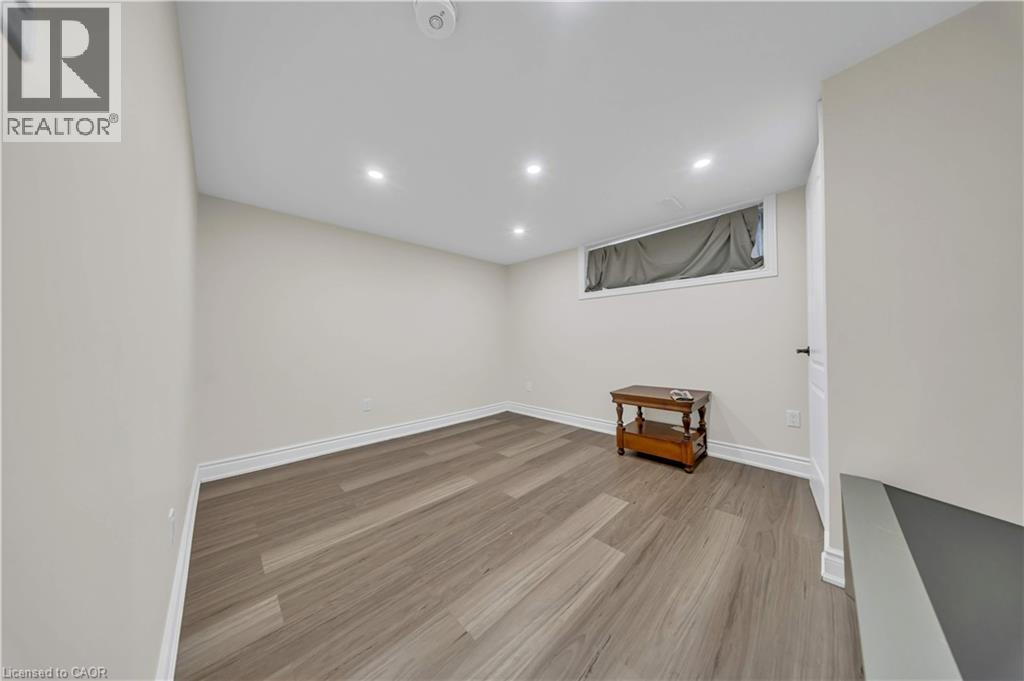 441 West 5Th Street, Hamilton, ON - Indoor