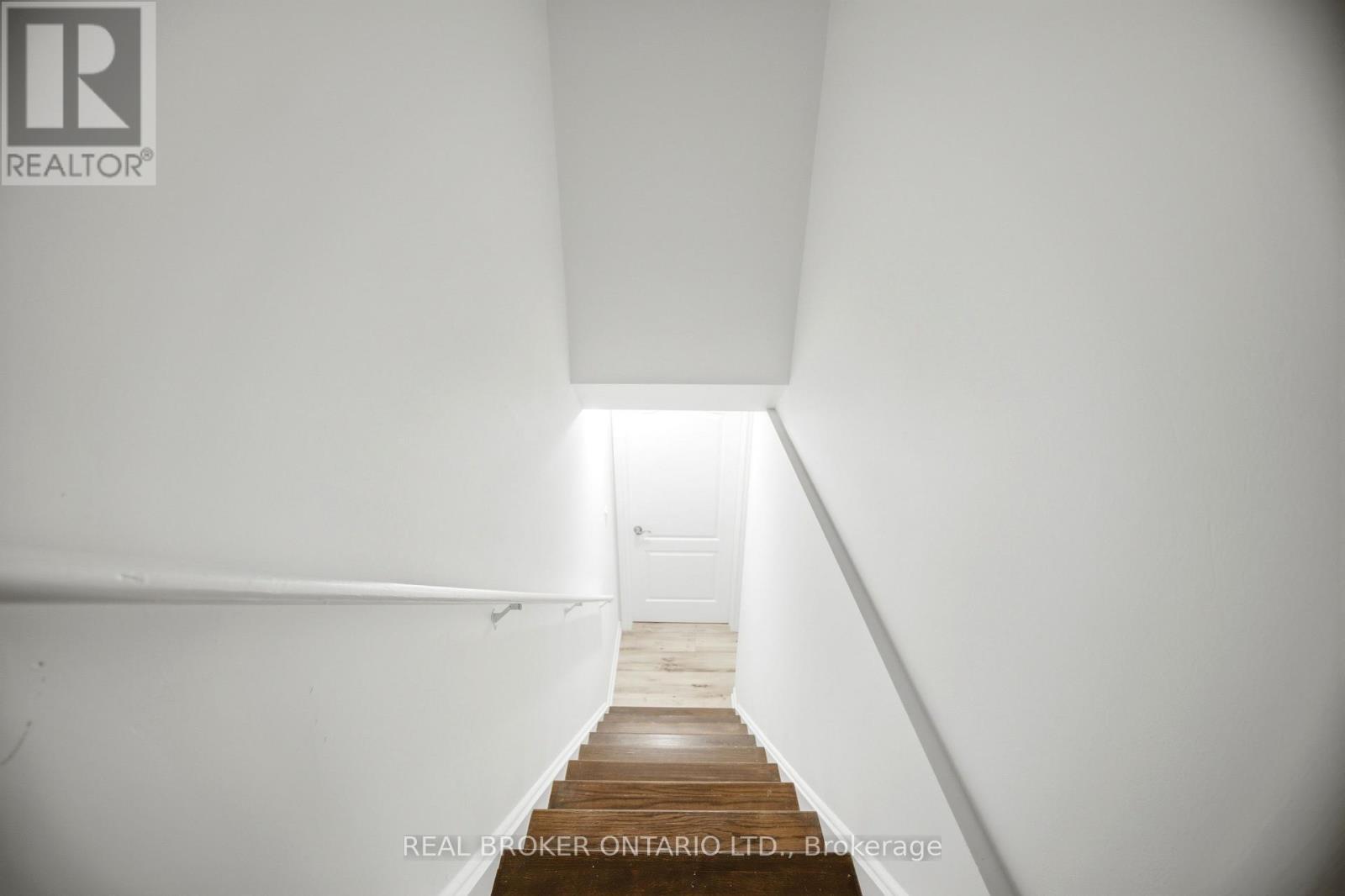 3277 Paul Henderson Drive, Mississauga, ON - Indoor Photo Showing Other Room