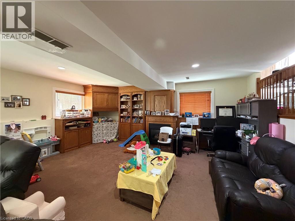 436 Gatestone Boulevard, Waterloo, ON - Indoor