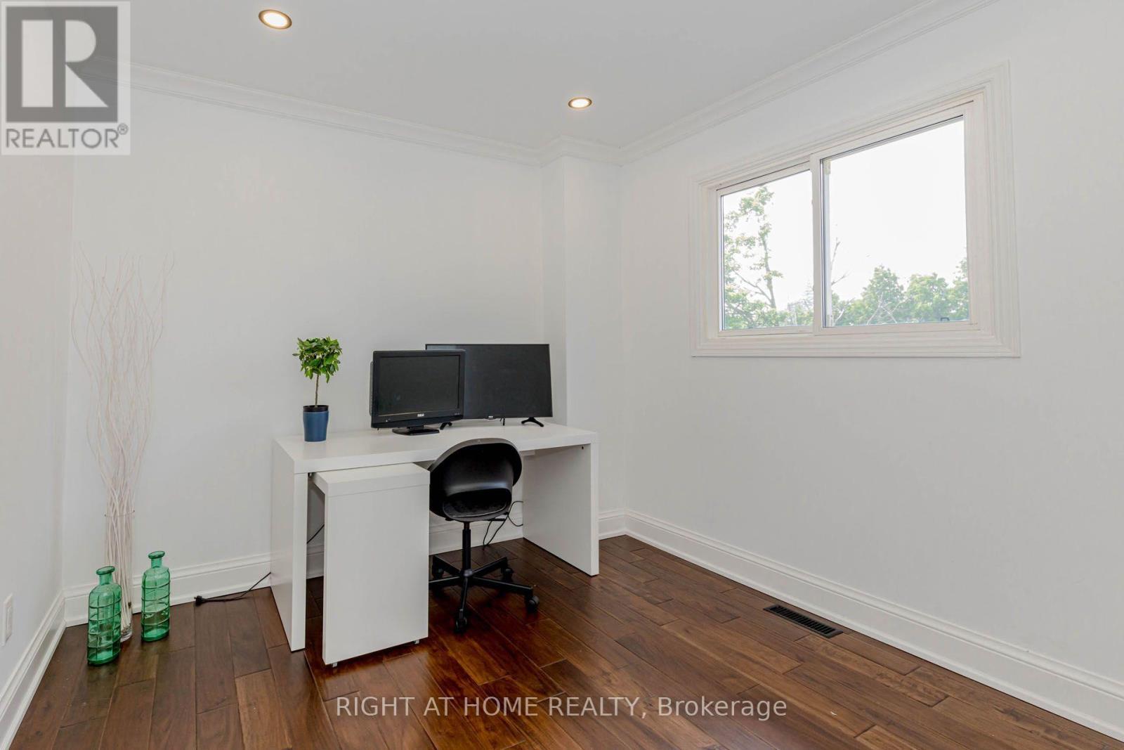 1073 Mesa Crescent, Mississauga, ON - Indoor Photo Showing Office