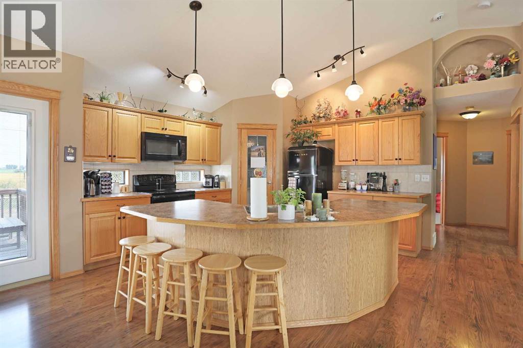 372 Lake Stafford Drive E, Brooks, AB - Indoor Photo Showing Kitchen With Double Sink