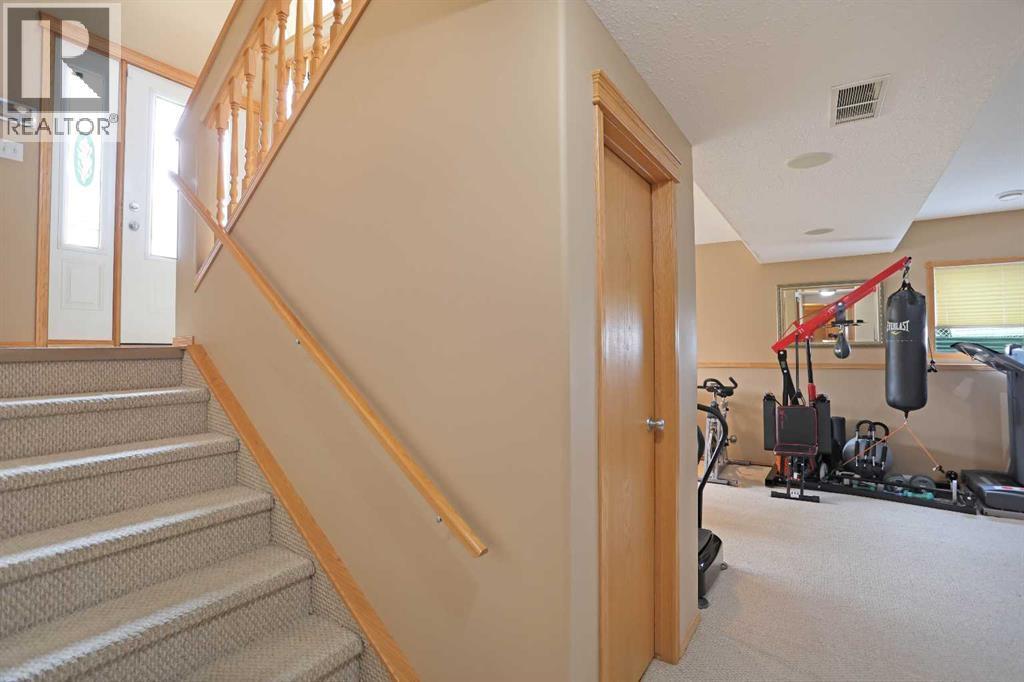372 Lake Stafford Drive E, Brooks, AB - Indoor