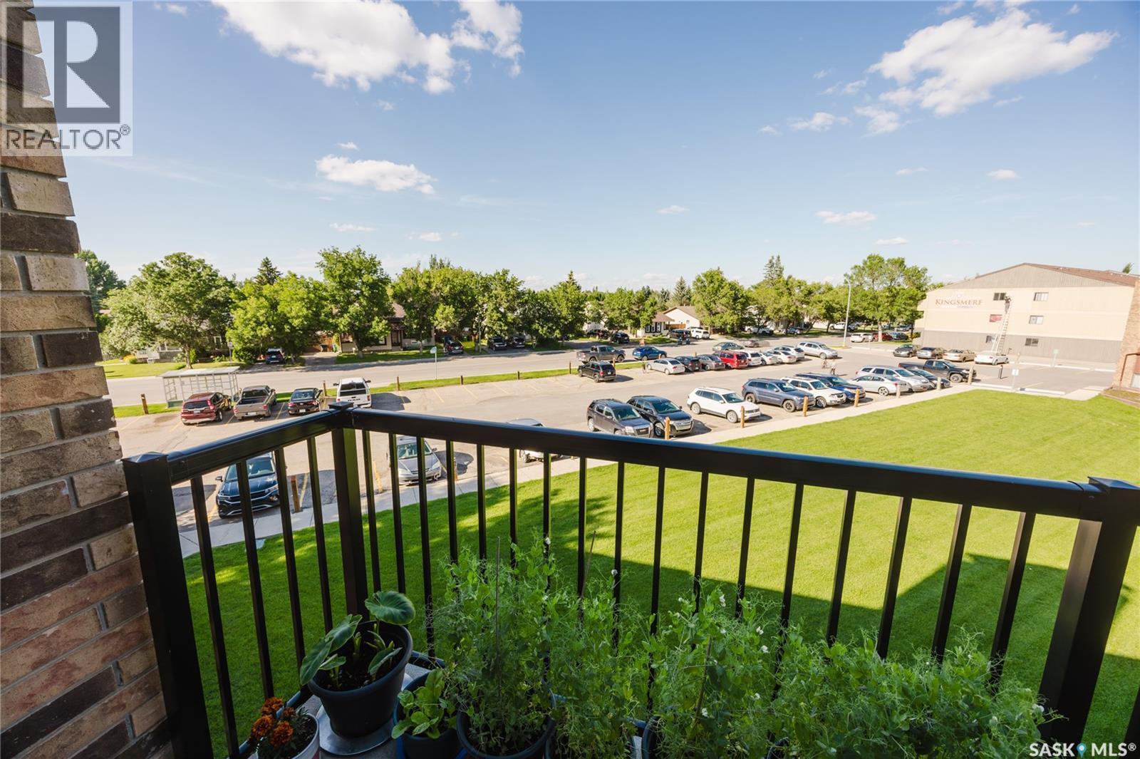 306 802A Kingsmere Boulevard, Saskatoon, SK - Outdoor With Balcony