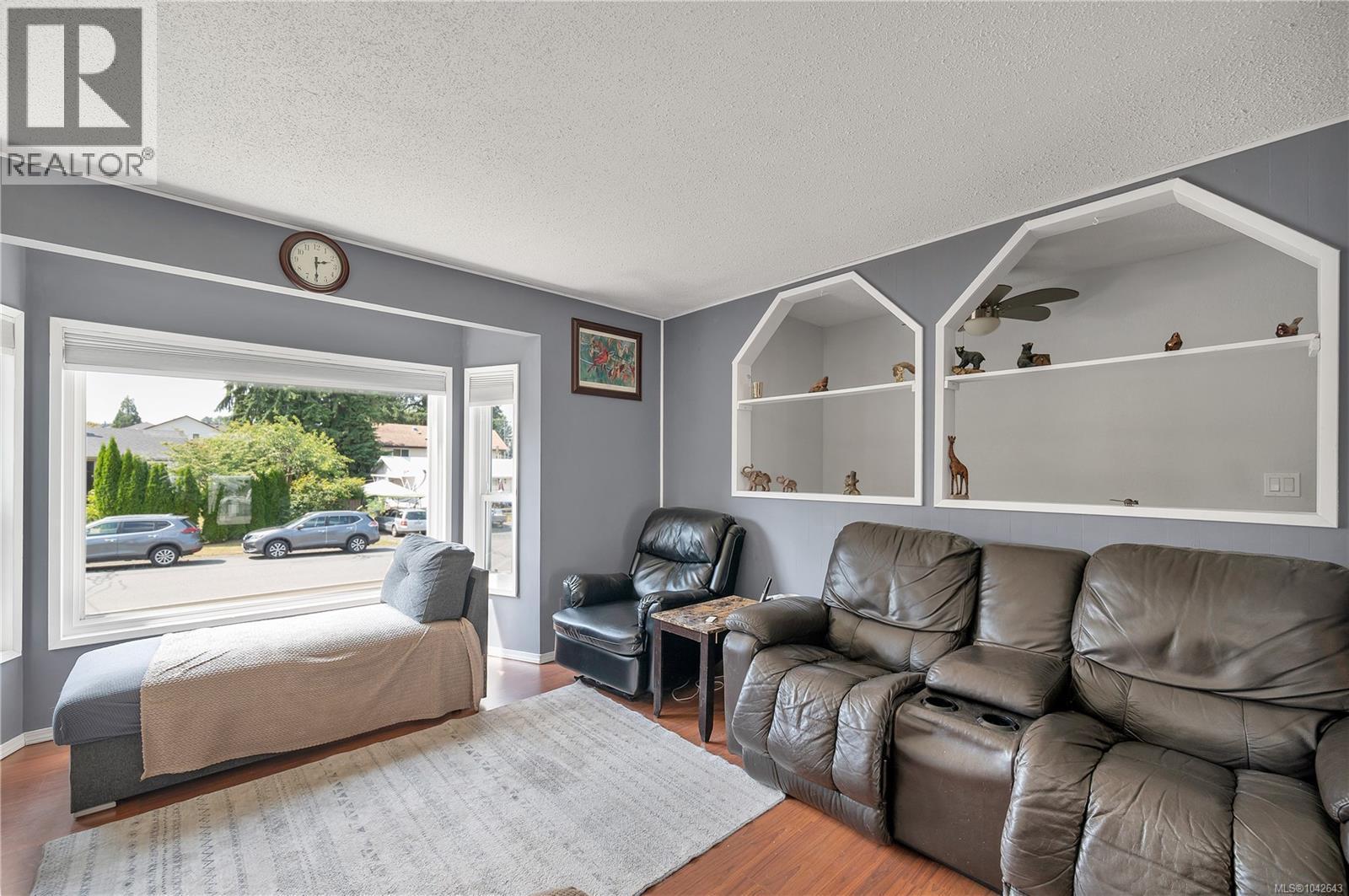 2605 Soderholm Rd, Campbell River, BC - Indoor