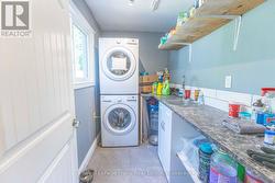 Laundry in main house - 
