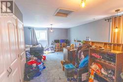 upper bedroomupp - 