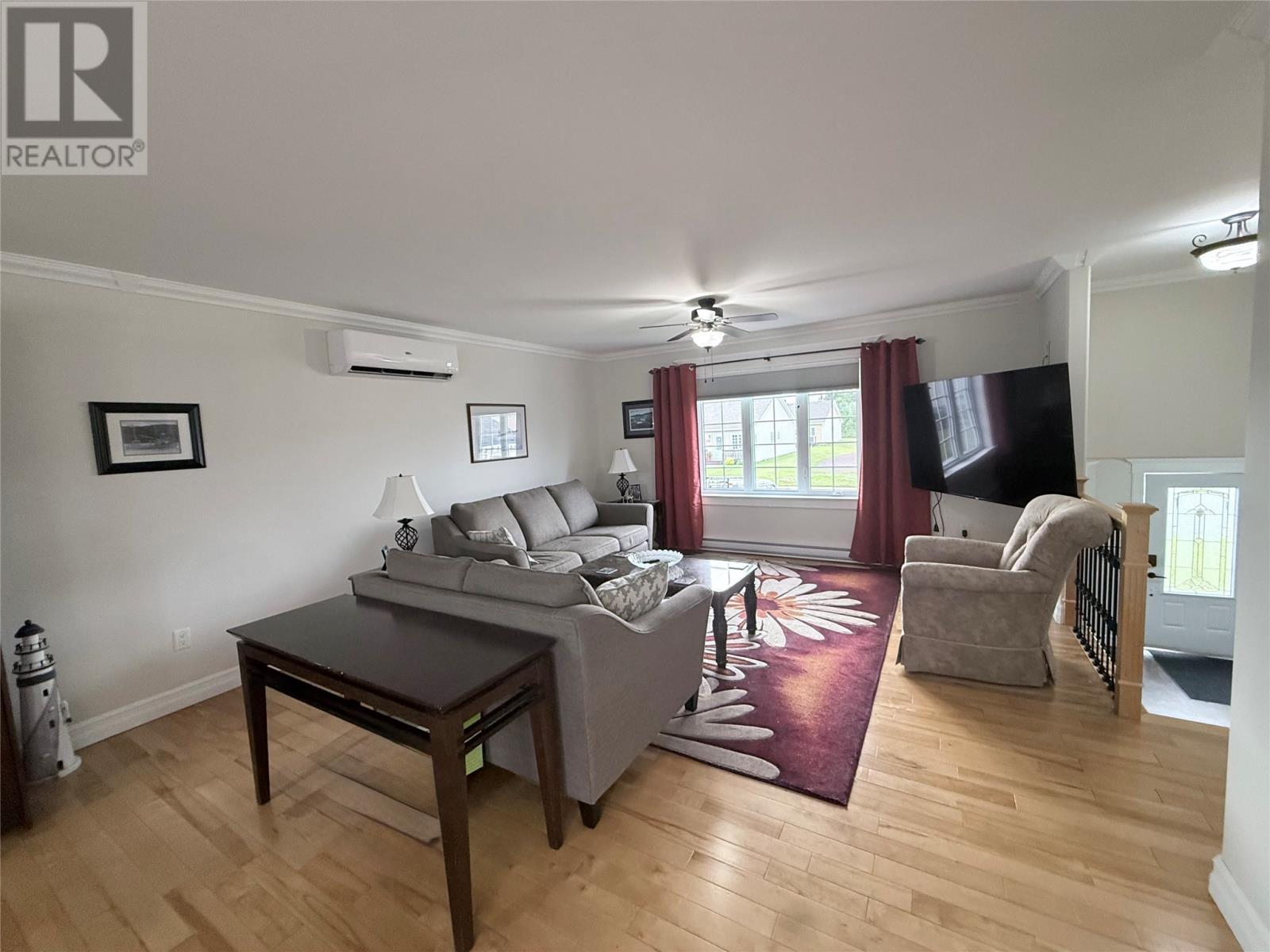 21 Smith Drive, Botwood, NL - Indoor Photo Showing Living Room