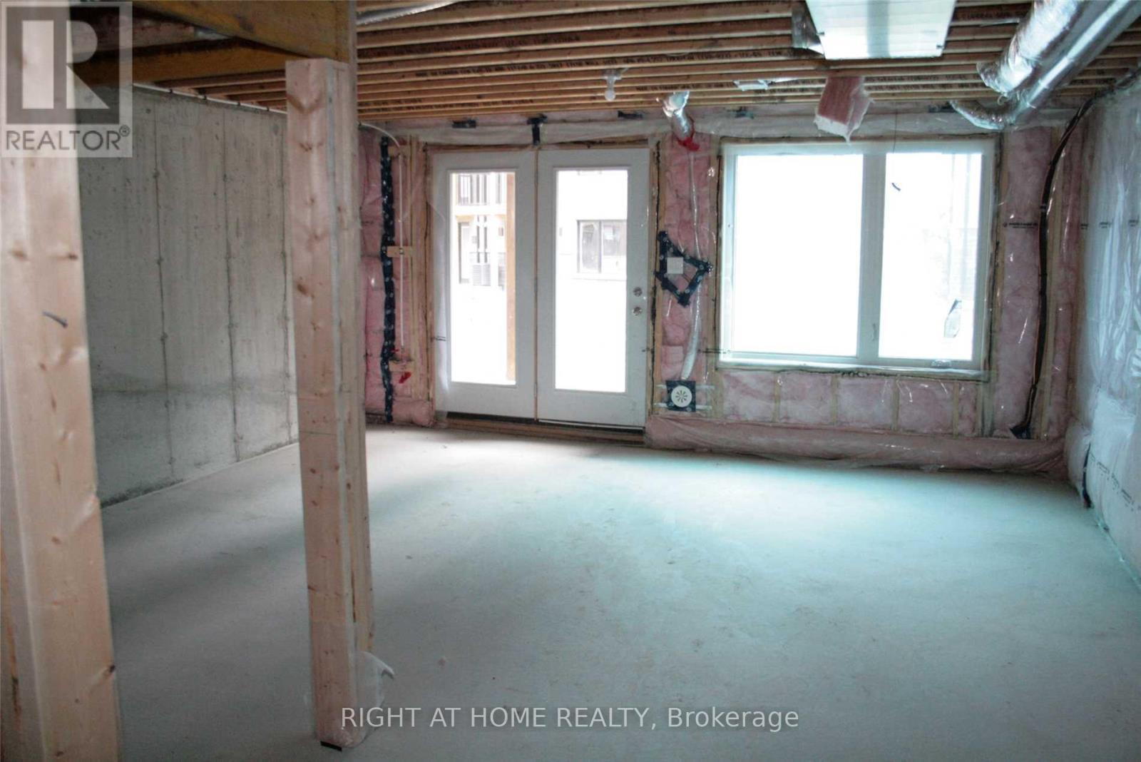 175 Lebovic Campus Drive, Vaughan, ON - Indoor Photo Showing Other Room