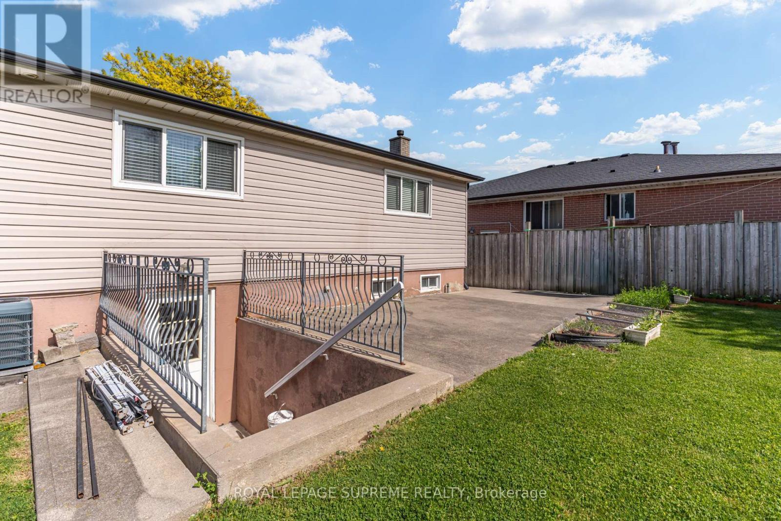 7236 Meyer Drive, Mississauga, ON - Outdoor With Exterior