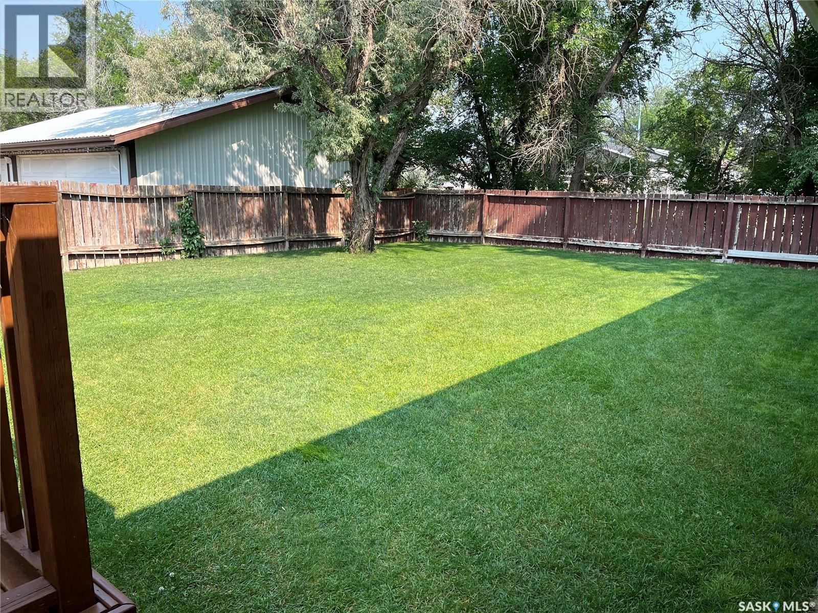 214 Westview Drive, Coronach, SK - Outdoor With Backyard