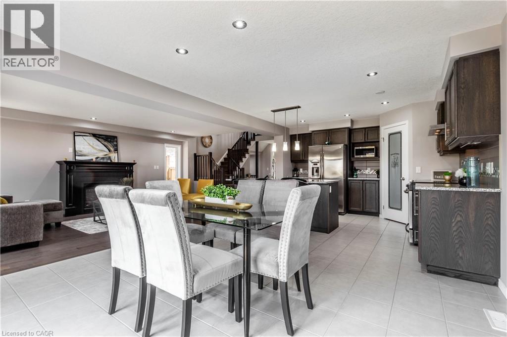 508 Netherwood Crescent, Kitchener, ON - Indoor Photo Showing Dining Room