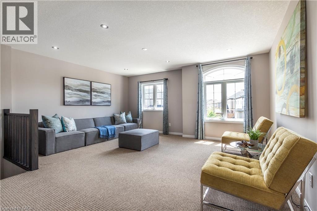508 Netherwood Crescent, Kitchener, ON - Indoor Photo Showing Living Room