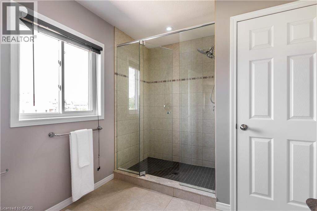 508 Netherwood Crescent, Kitchener, ON - Indoor Photo Showing Bathroom